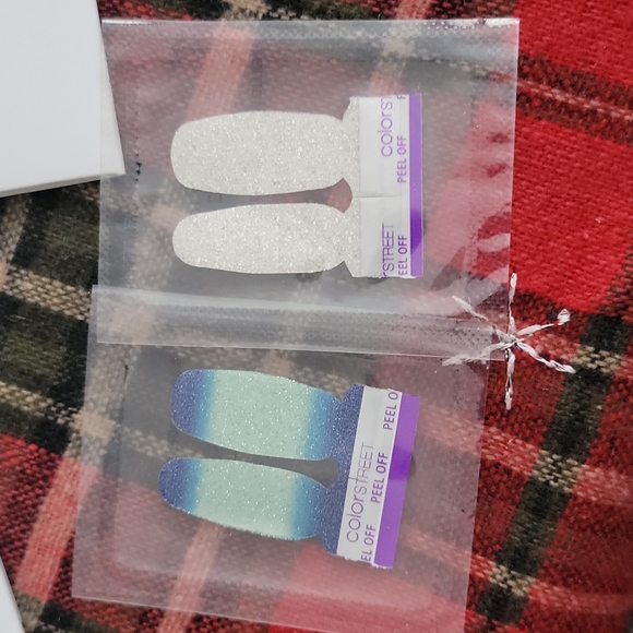 Bundle of 5 Color Street Sets & 2 Twosies - Picture 5 of 6